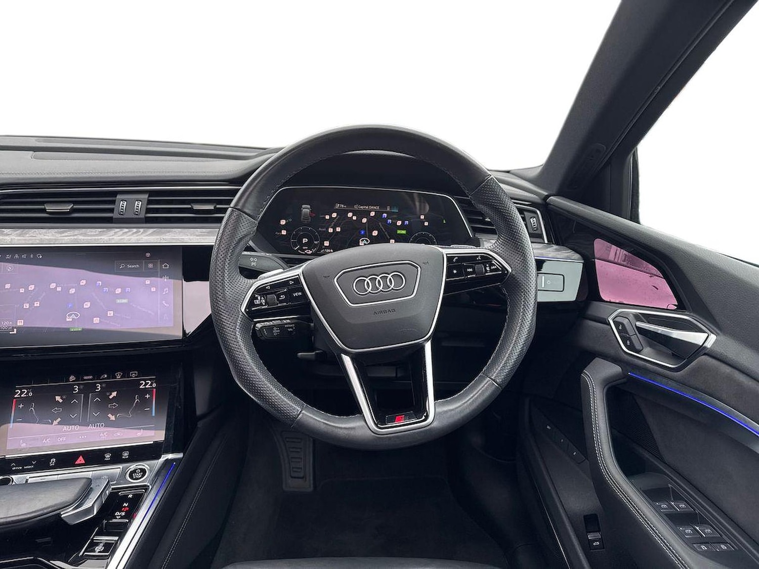 Used Audi e-tron 2022 for sale - 77743206: Photo 9