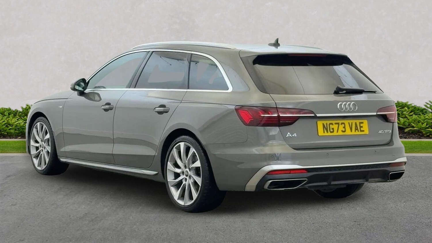 Used Audi A4 2024 for sale - 77059830: Photo 2