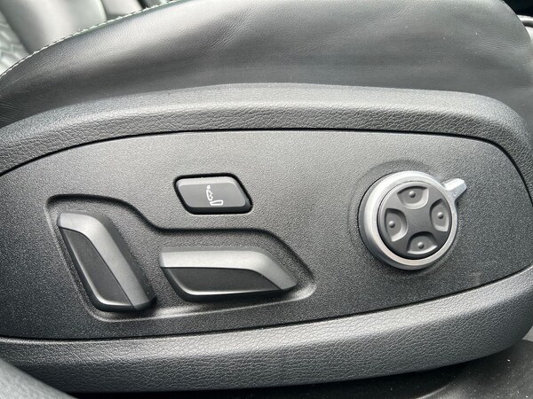 Used Audi RS4 2022 for sale - 76249730: Photo 31