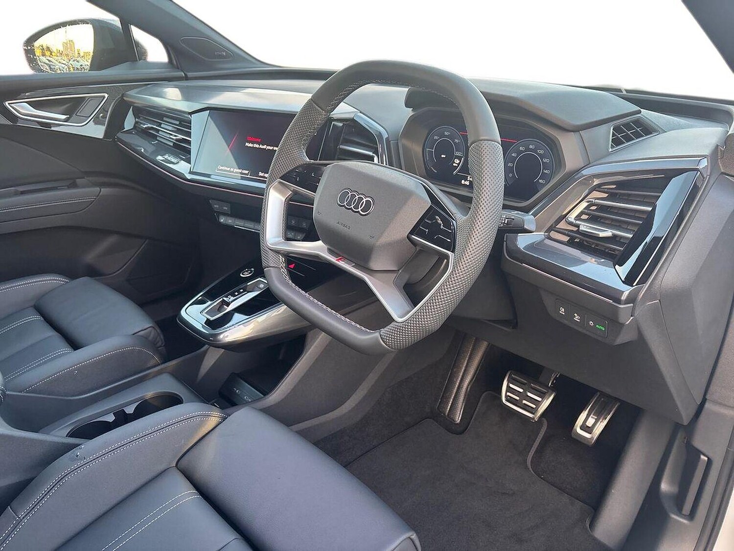 Used Audi Q4 e-tron 2025 for sale - 77489312: Photo 15