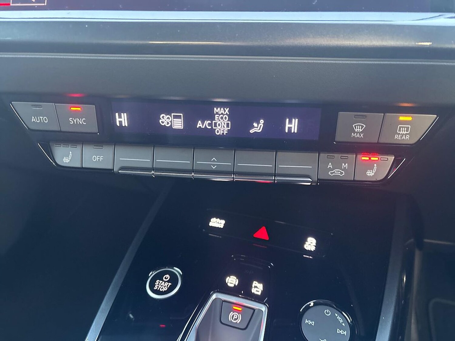 Used Audi Q4 e-tron 2025 for sale - 77489312: Photo 25