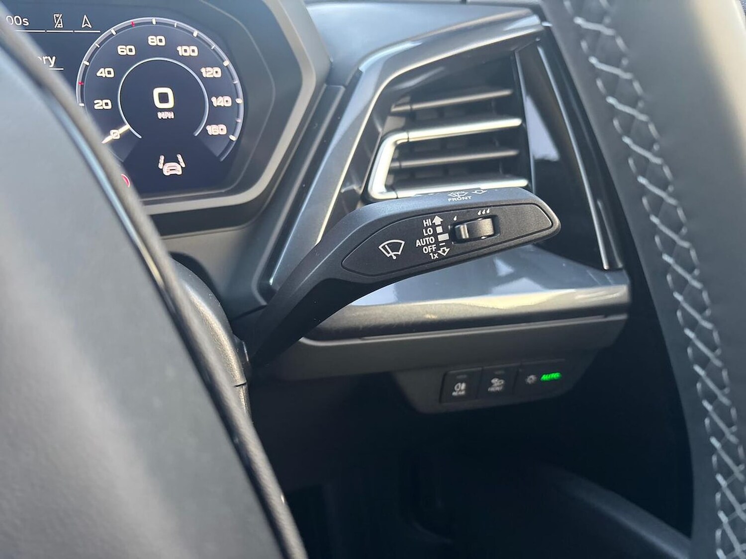 Used Audi Q4 e-tron 2025 for sale - 77489312: Photo 29