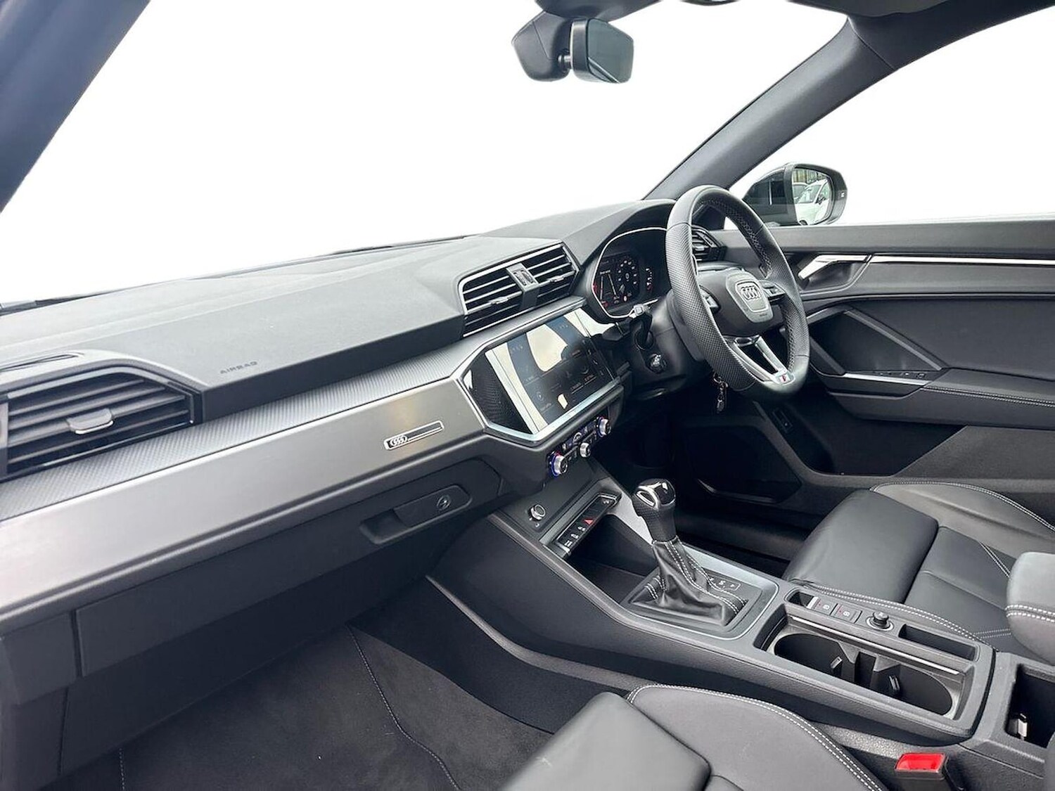 Used Audi Q3 2025 for sale - 77489397: Photo 7