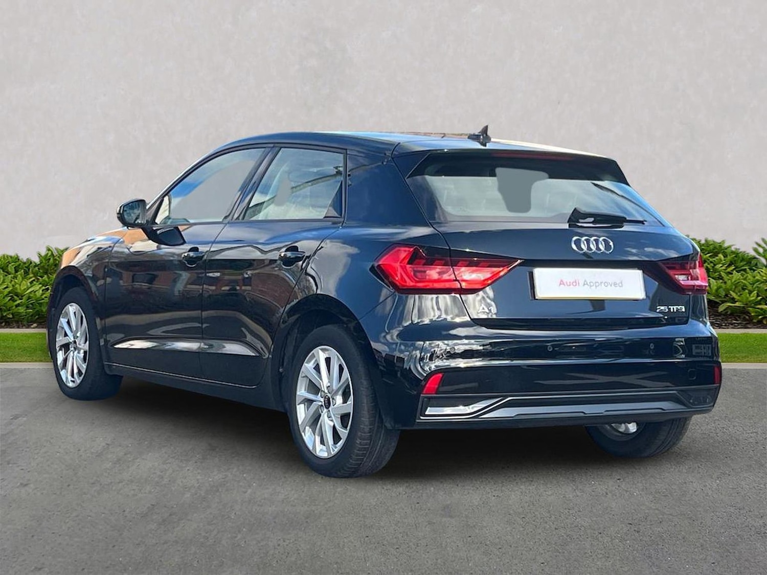Used Audi A1 2023 for sale - 78192699: Photo 2