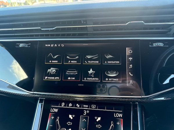 Used Audi Q8 2020 for sale - 76040697: Photo 11