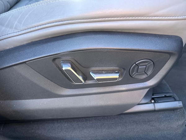 Used Audi Q8 2020 for sale - 76040697: Photo 30