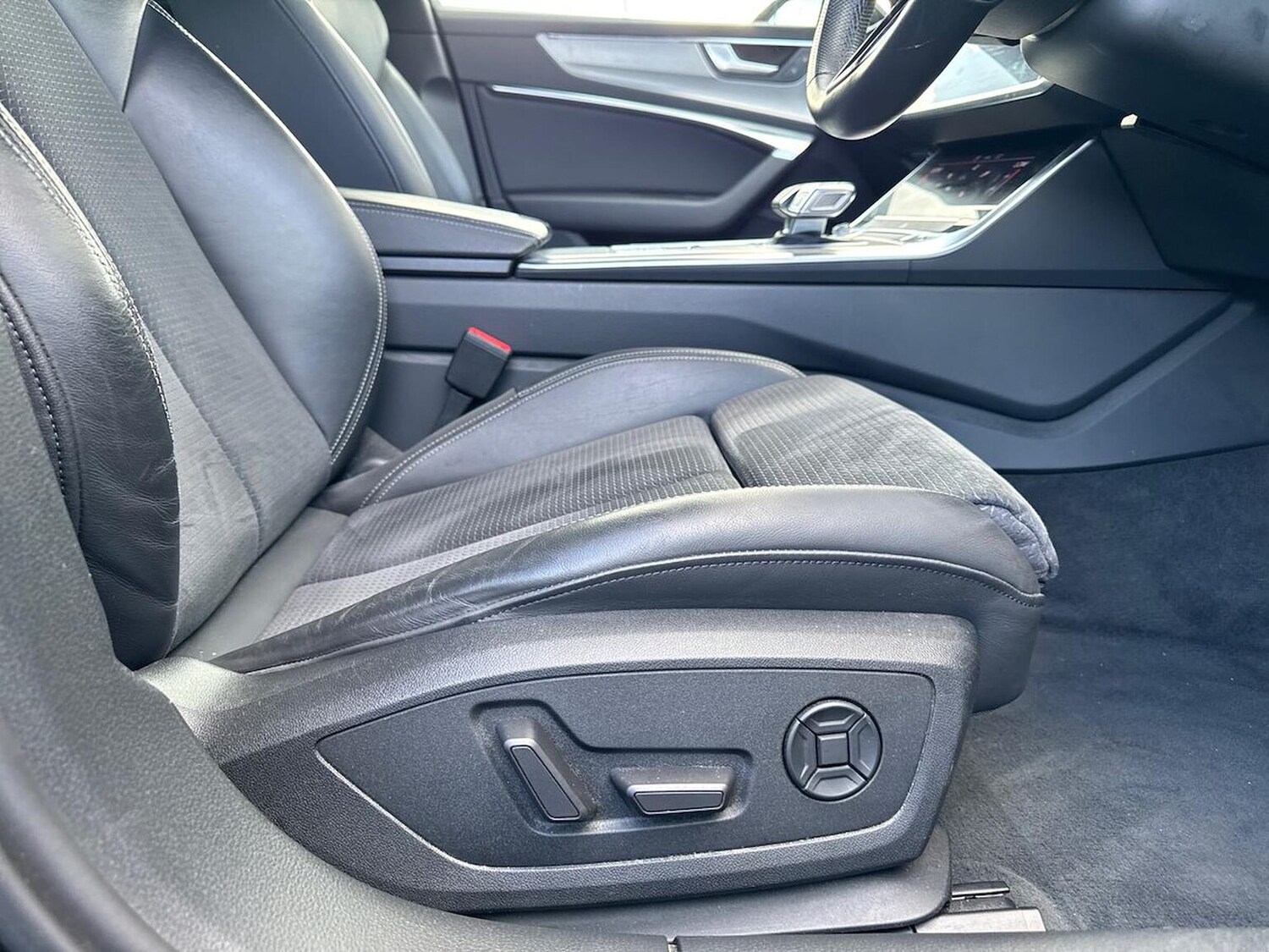 Used Audi A6 2022 for sale - 76517933: Photo 30