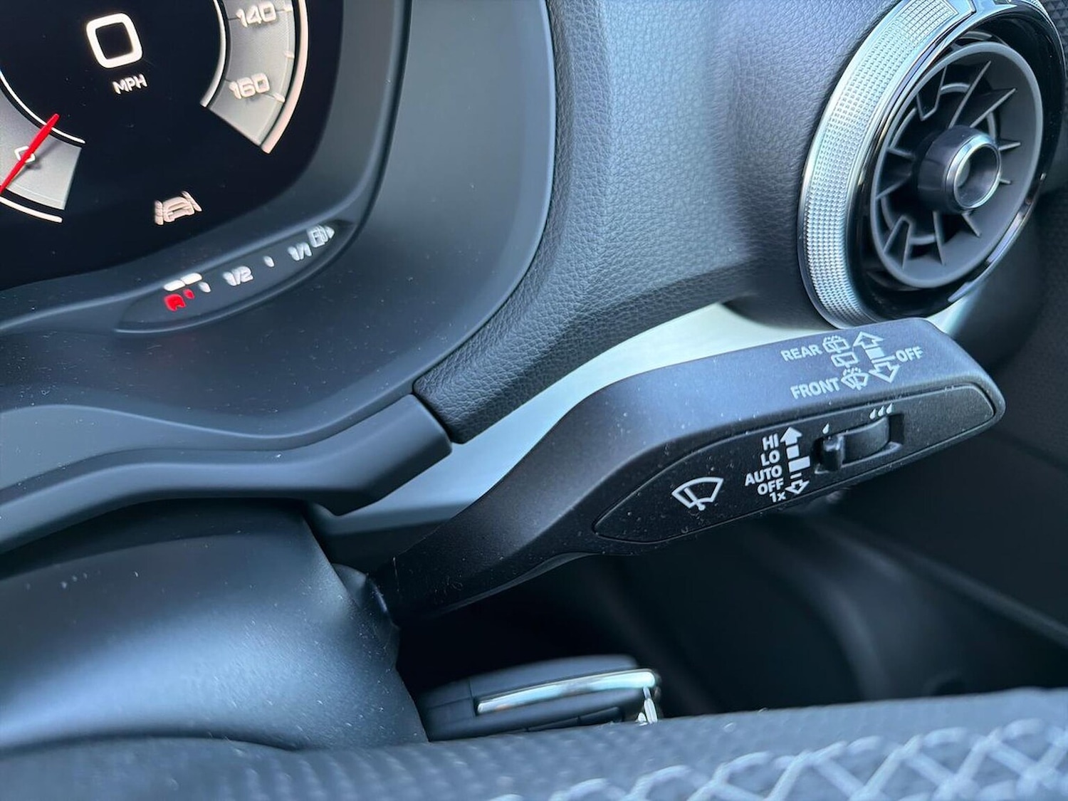 Used Audi Q2 2025 for sale - 76532445: Photo 28