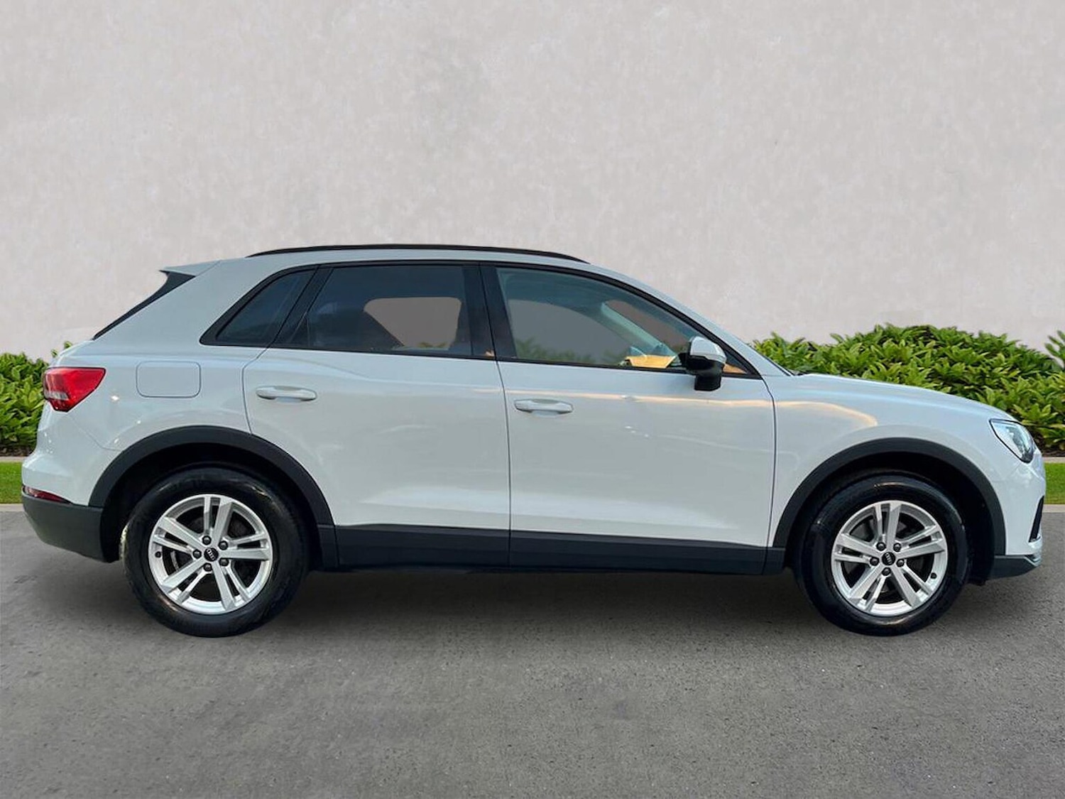 Used Audi Q3 2021 for sale - 76369084: Photo 3