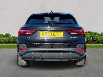 Used Audi Q3 2023 for sale - 78332369: Photo