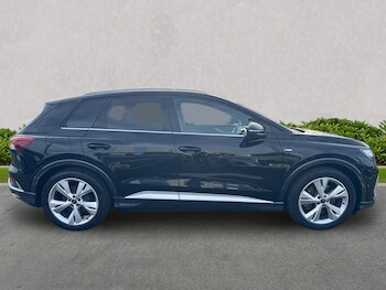 Used Audi Q4 e-tron 2023 for sale - 78332388: Photo