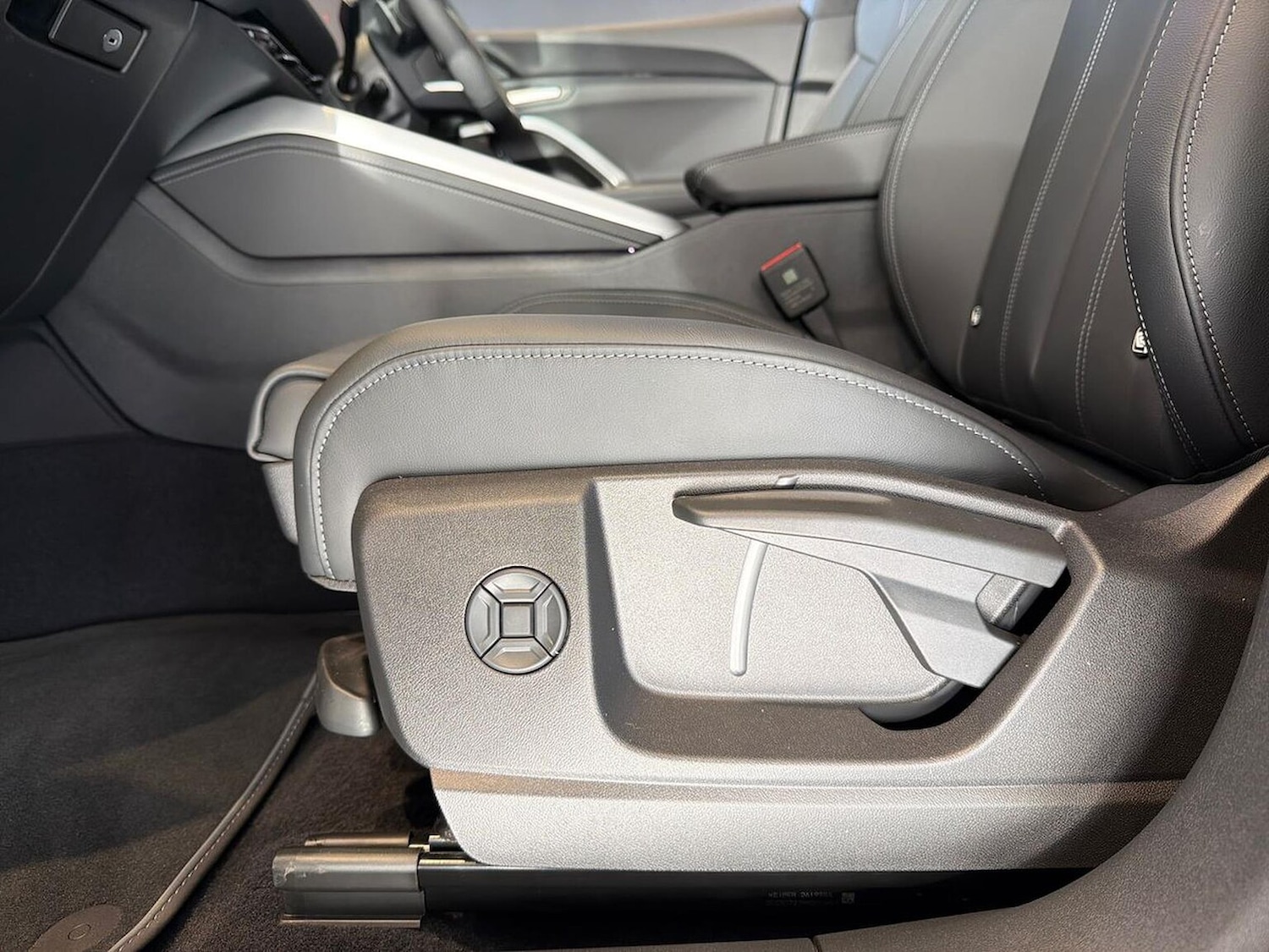 Used Audi Q5 2025 for sale - 78192643: Photo 32