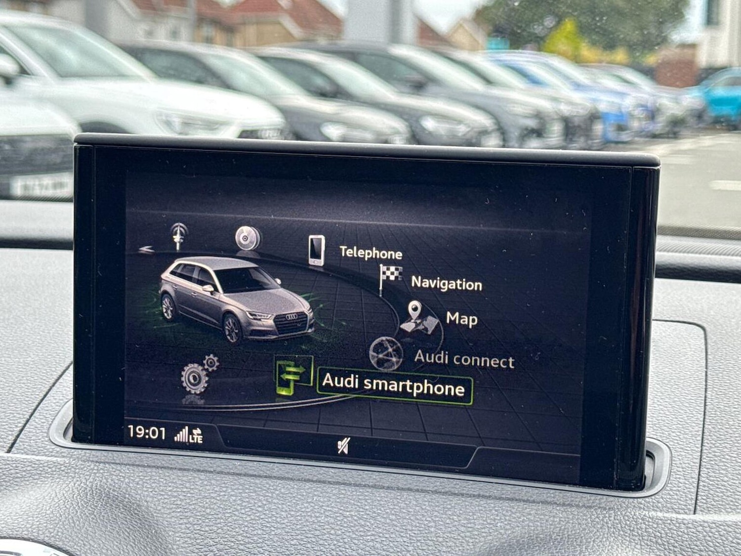 Used Audi A3 2018 for sale - 76187029: Photo 11