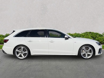 Used Audi A4 2024 for sale - 78993767: Photo