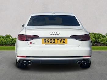 Used Audi A4 2018 for sale - 75957173: Photo