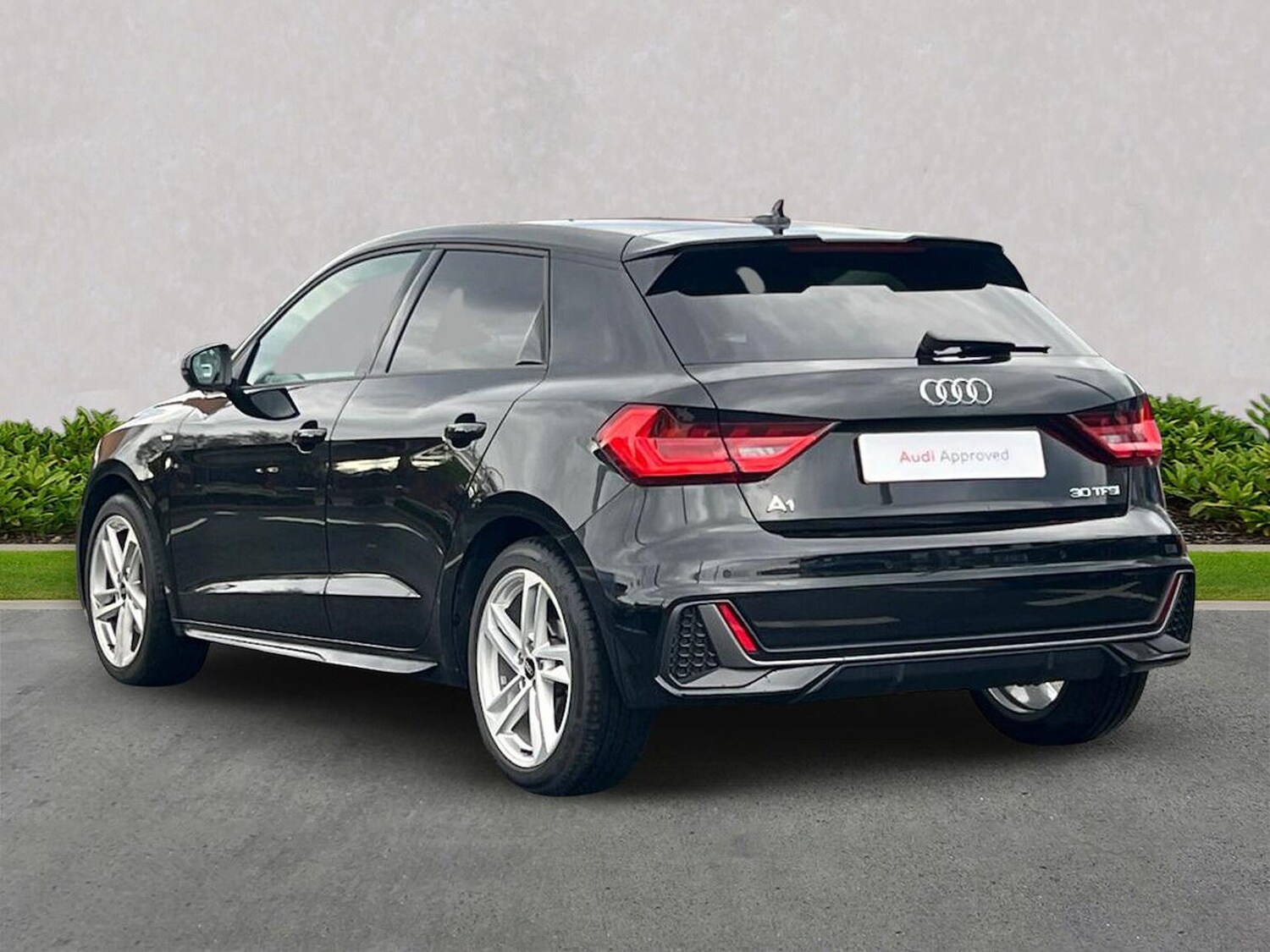 Used Audi A1 2023 for sale - 76770058: Photo 2