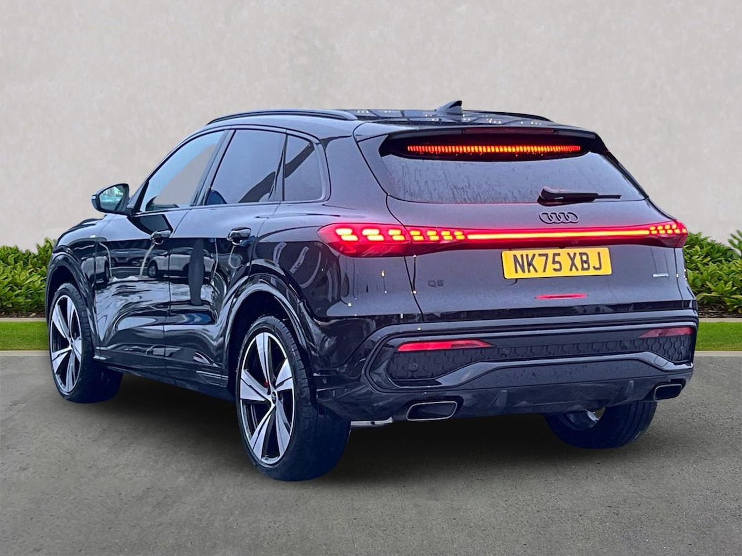 Used Audi Q5 2025 for sale - 78192594: Photo 2