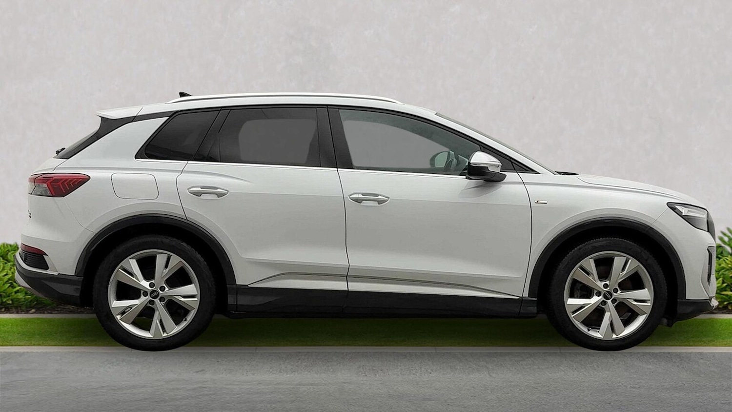 Used Audi Q4 e-tron 2022 for sale - 77059829: Photo 3