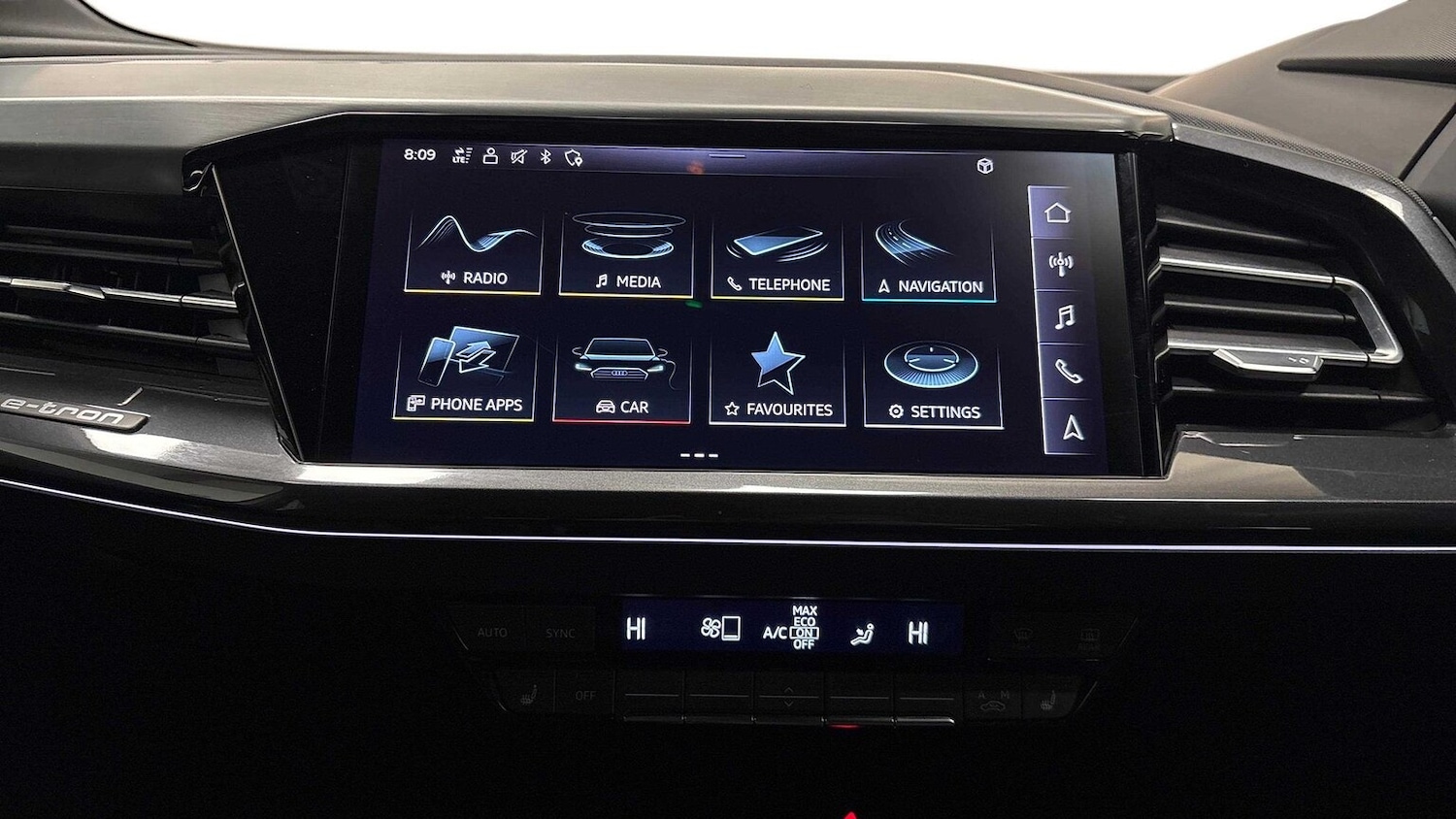 Used Audi Q4 e-tron 2022 for sale - 77059829: Photo 7