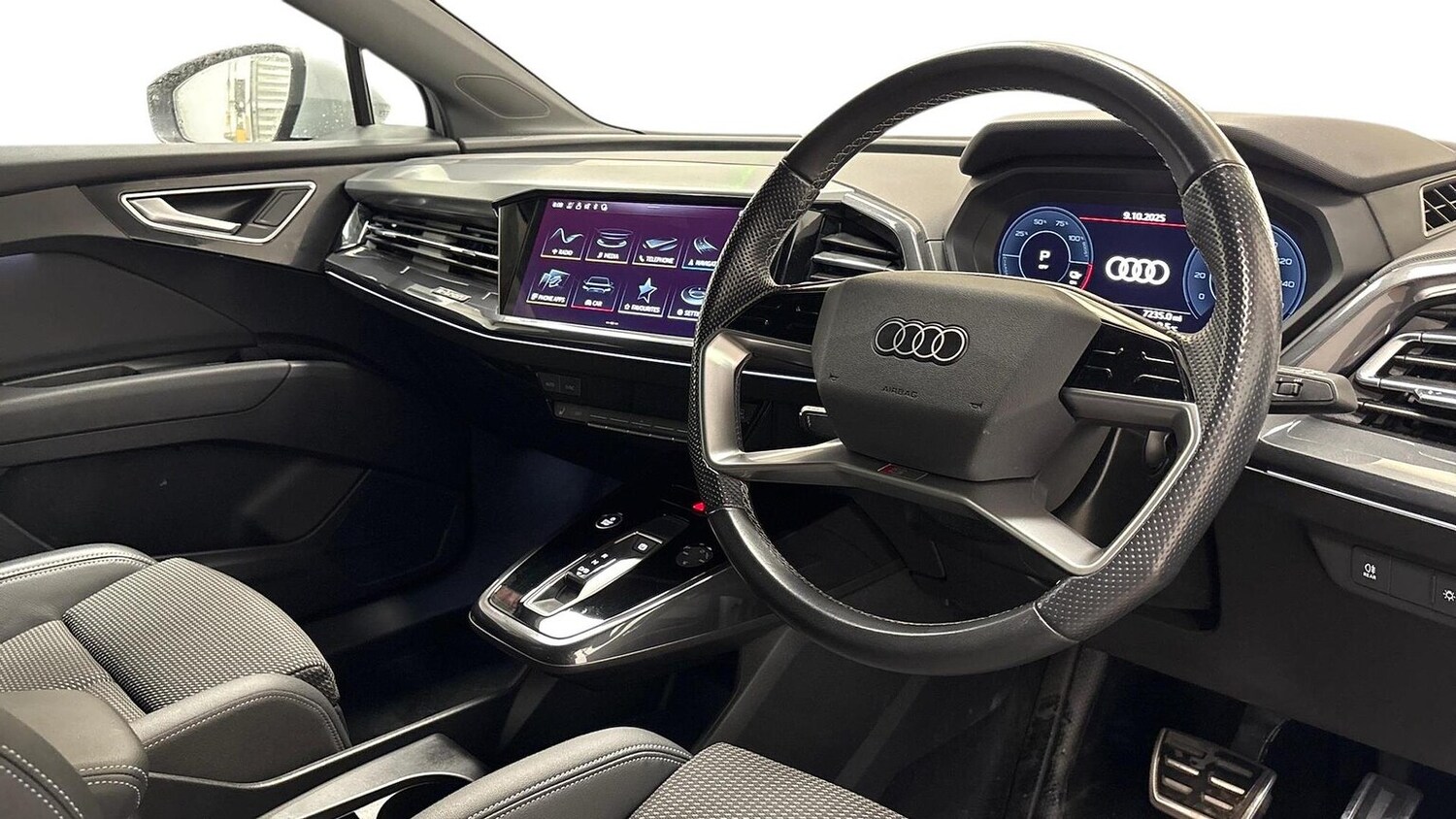 Used Audi Q4 e-tron 2022 for sale - 77059829: Photo 8