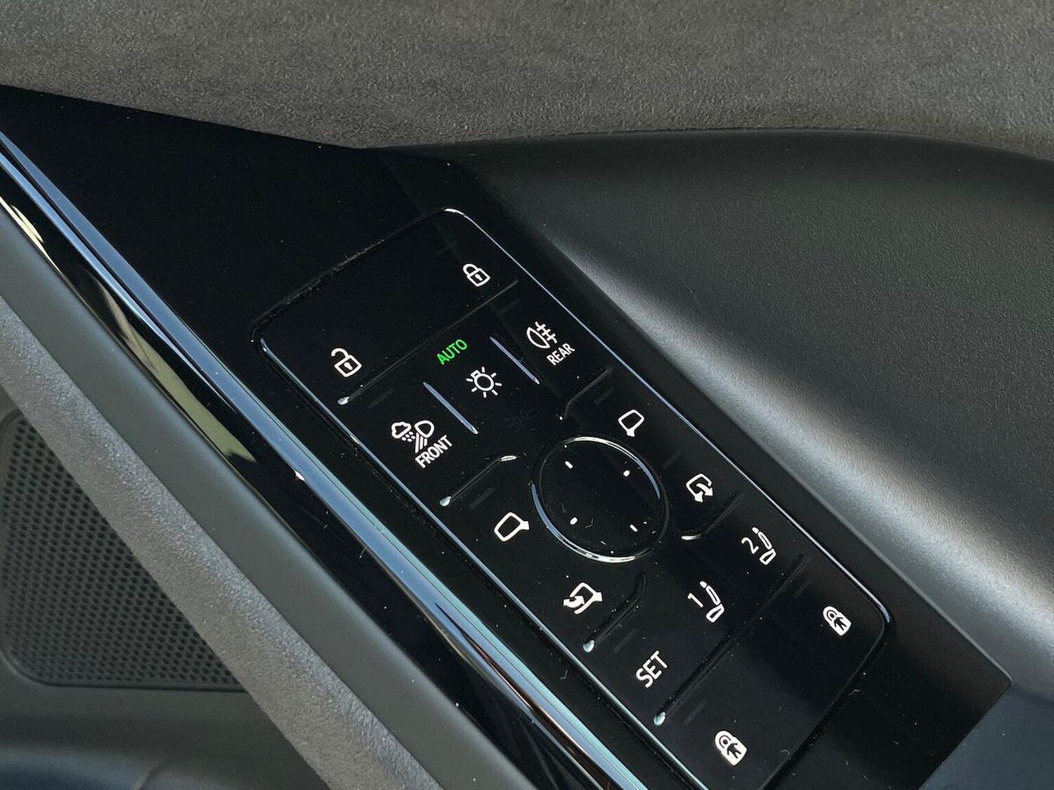 Used Audi Q6 e-tron 2025 for sale - 76174215: Photo 21