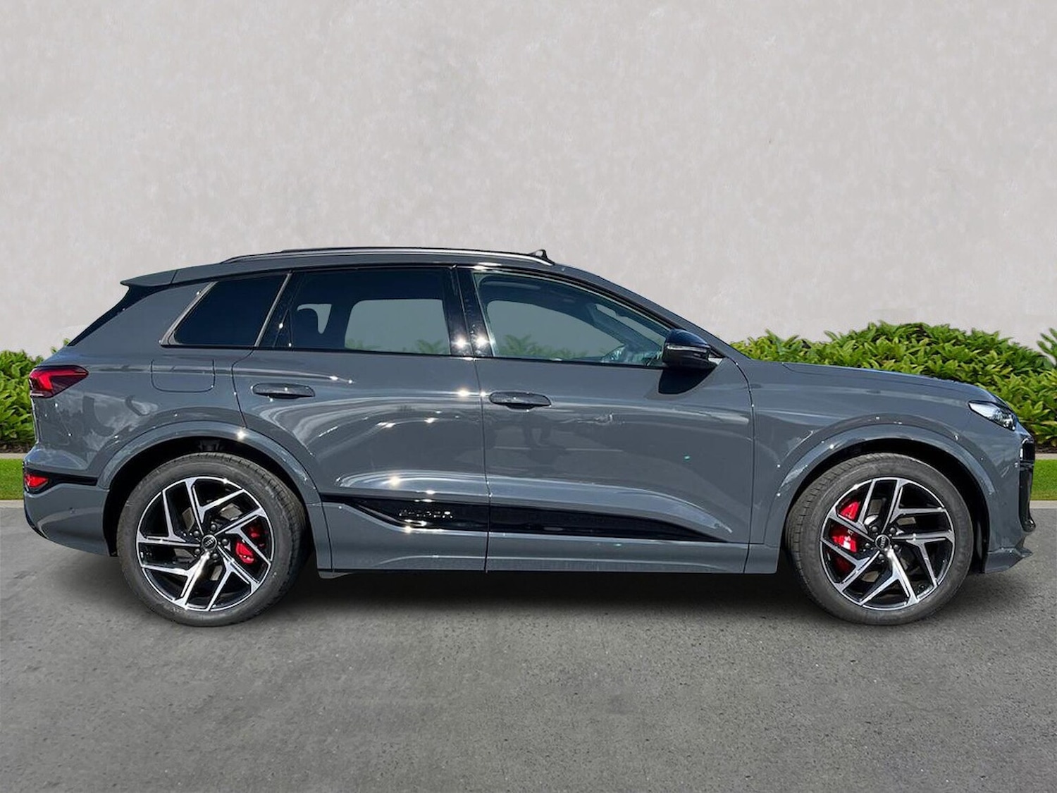 Used Audi Q6 e-tron 2025 for sale - 76174215: Photo 3