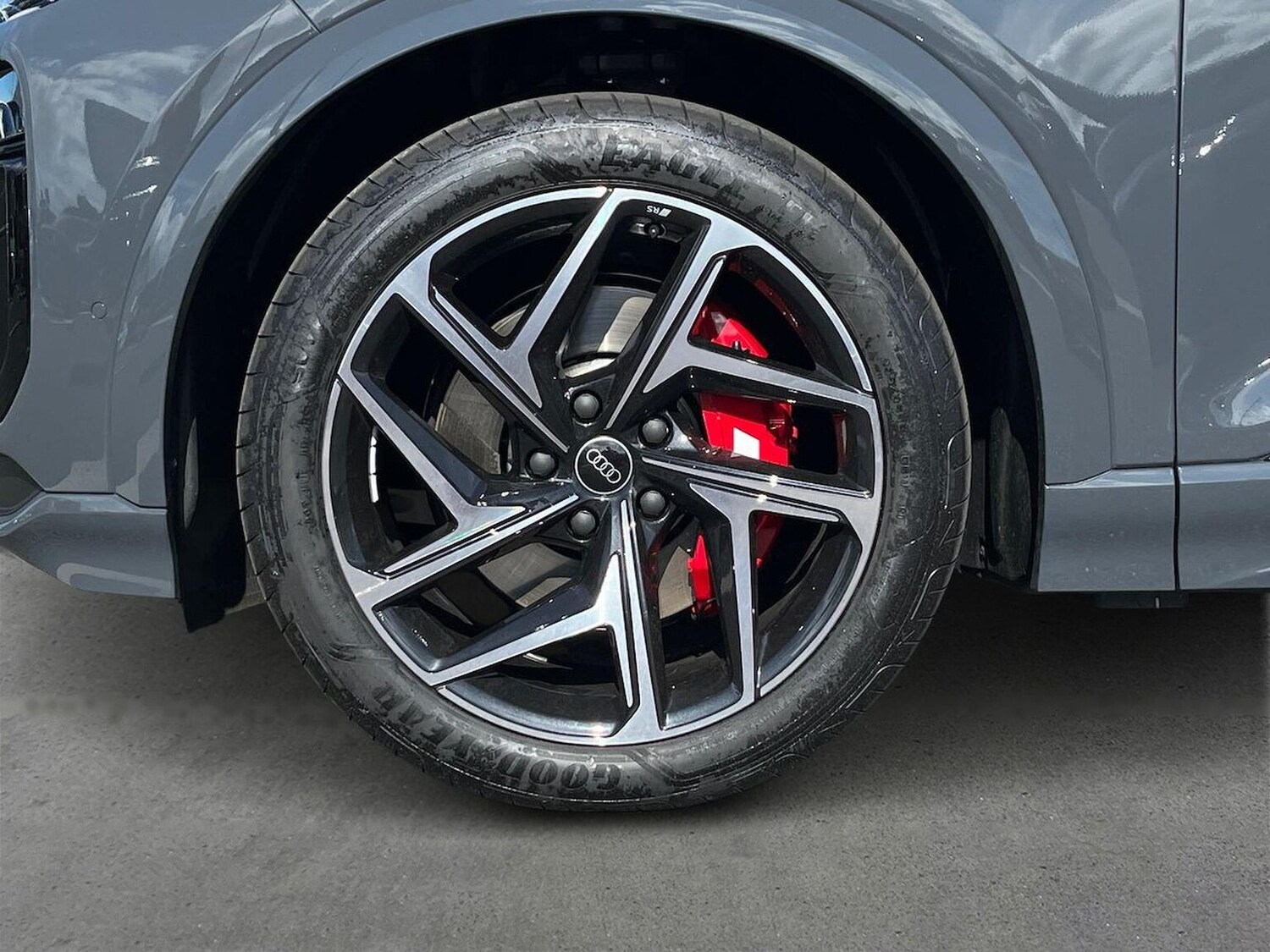 Used Audi Q6 e-tron 2025 for sale - 76174215: Photo 6