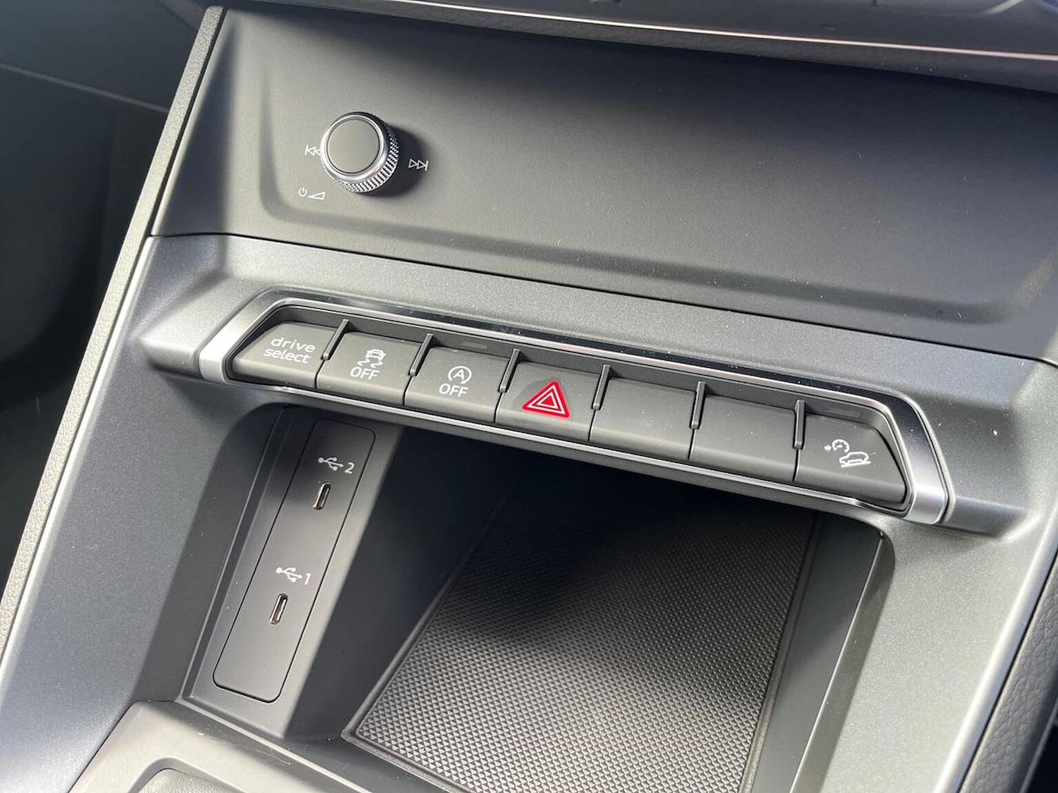 Used Audi Q3 2025 for sale - 76605596: Photo 22