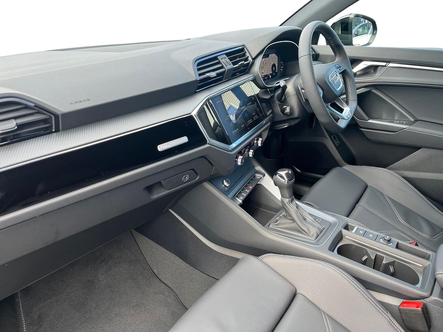 Used Audi Q3 2025 for sale - 76605596: Photo 7