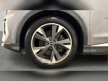 Used Audi Q4 e-tron 2022 for sale - 78640549: Photo