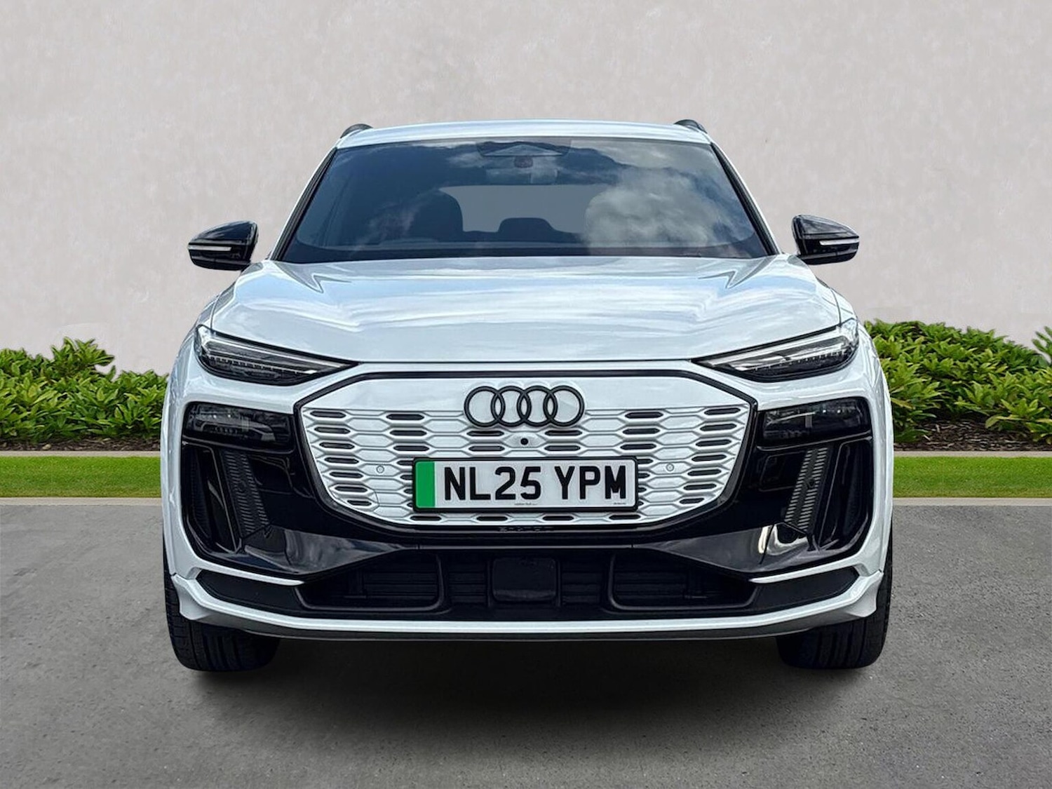 Used Audi Q6 e-tron 2025 for sale - 76174211: Photo 5