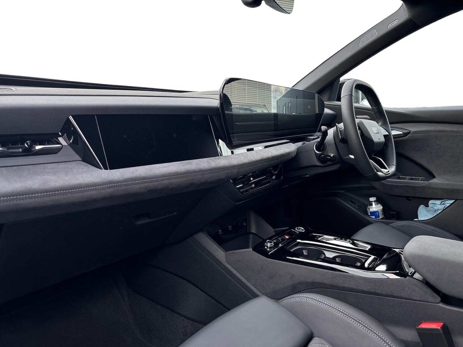 Used Audi Q6 e-tron 2025 for sale - 76174211: Photo 7