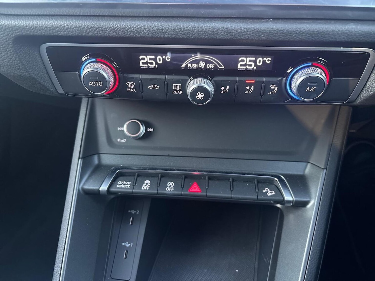 Used Audi Q3 2022 for sale - 76791830: Photo 12