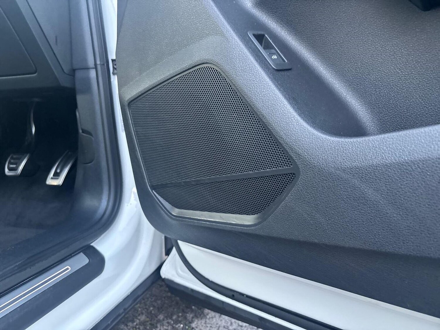 Used Audi Q3 2022 for sale - 76791830: Photo 31