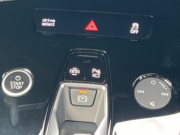 Used Audi Q4 e-tron 2025 for sale - 76027565: Photo 22