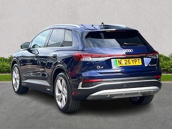 Used Audi Q4 e-tron 2025 for sale - 76027565: Photo 2