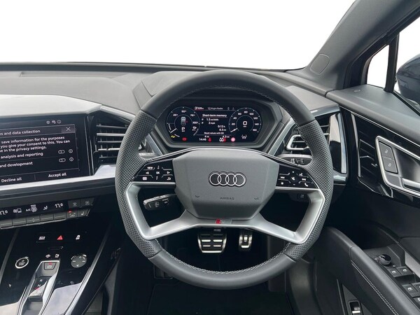 Used Audi Q4 e-tron 2025 for sale - 76027565: Photo 9