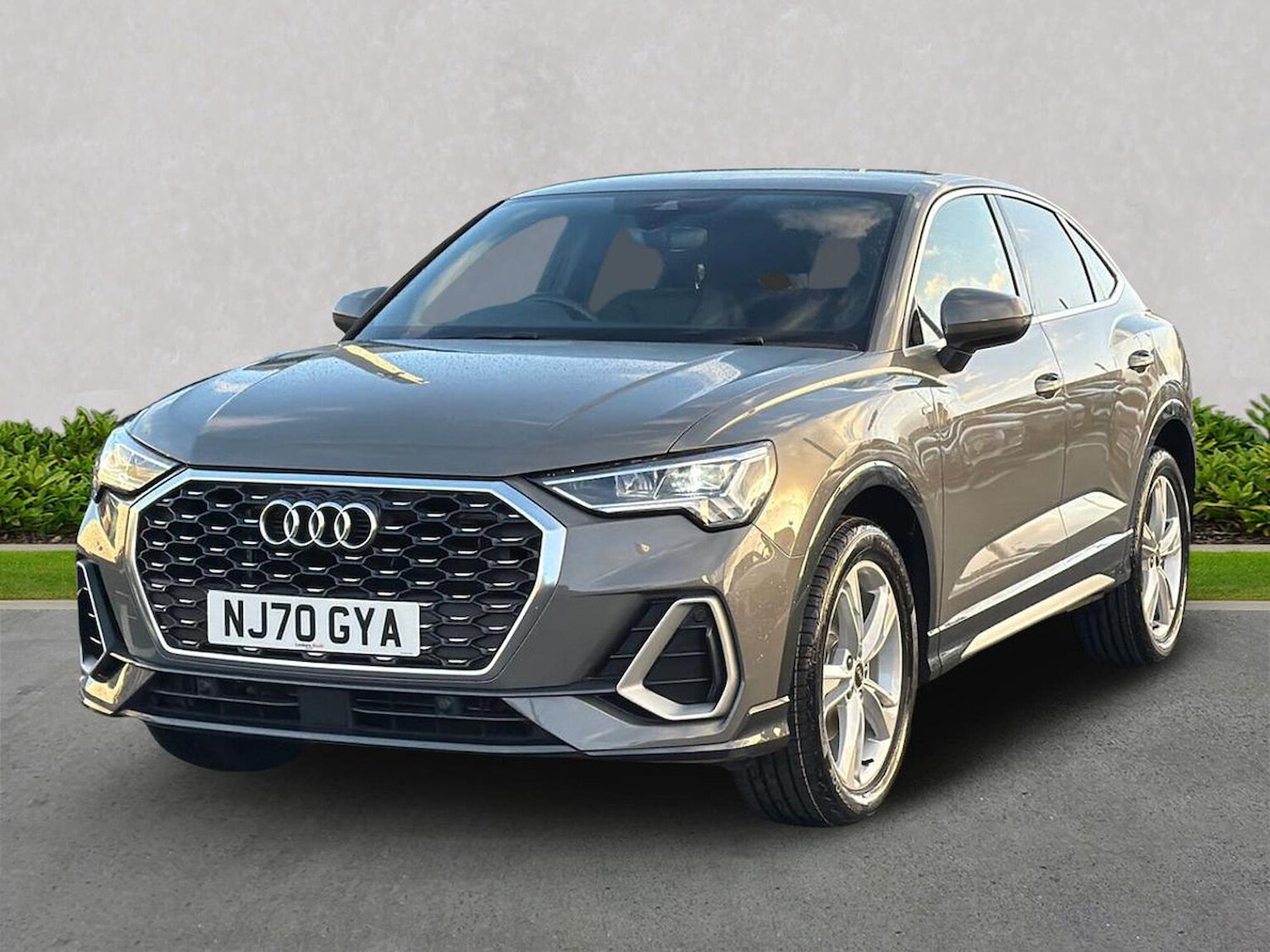 Used Audi Q3 2020 for sale - 76897062: Photo 20