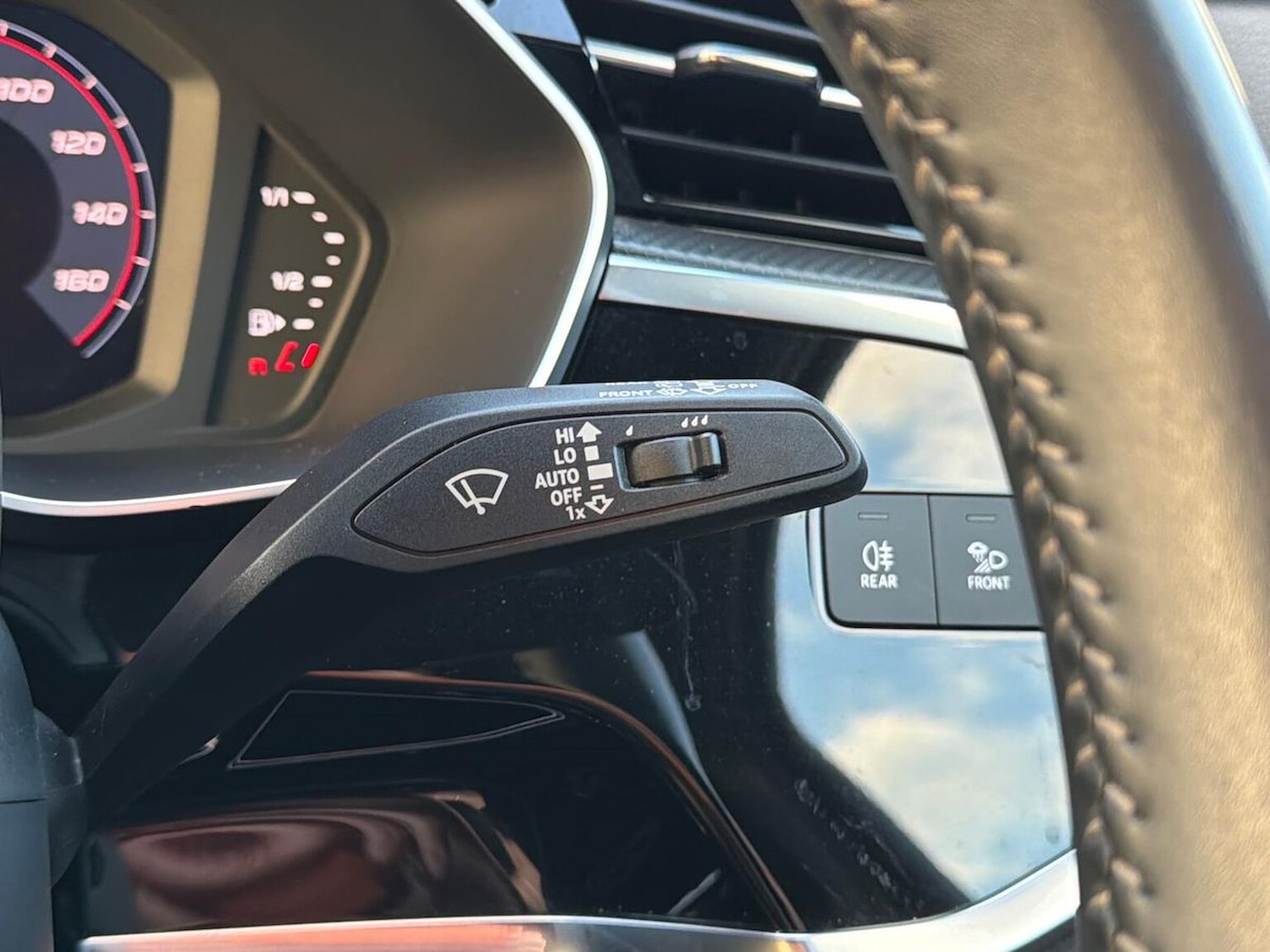 Used Audi Q3 2020 for sale - 76897062: Photo 27