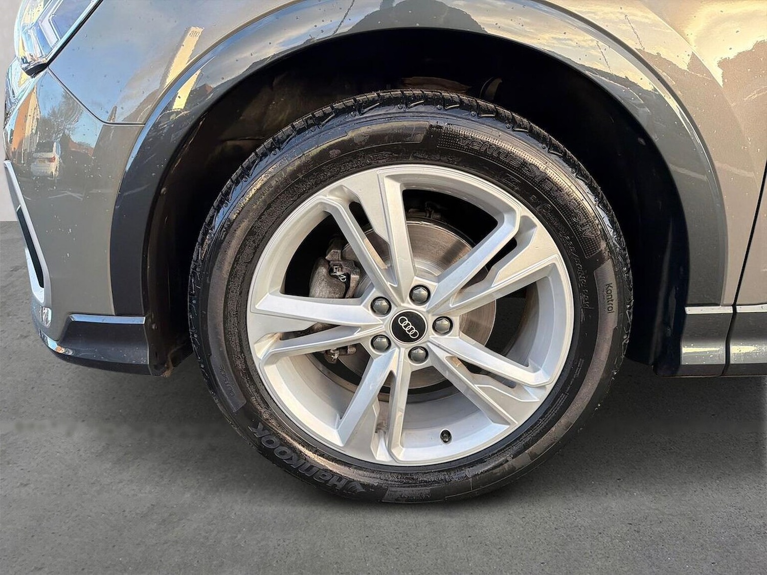 Used Audi Q3 2020 for sale - 76897062: Photo 6