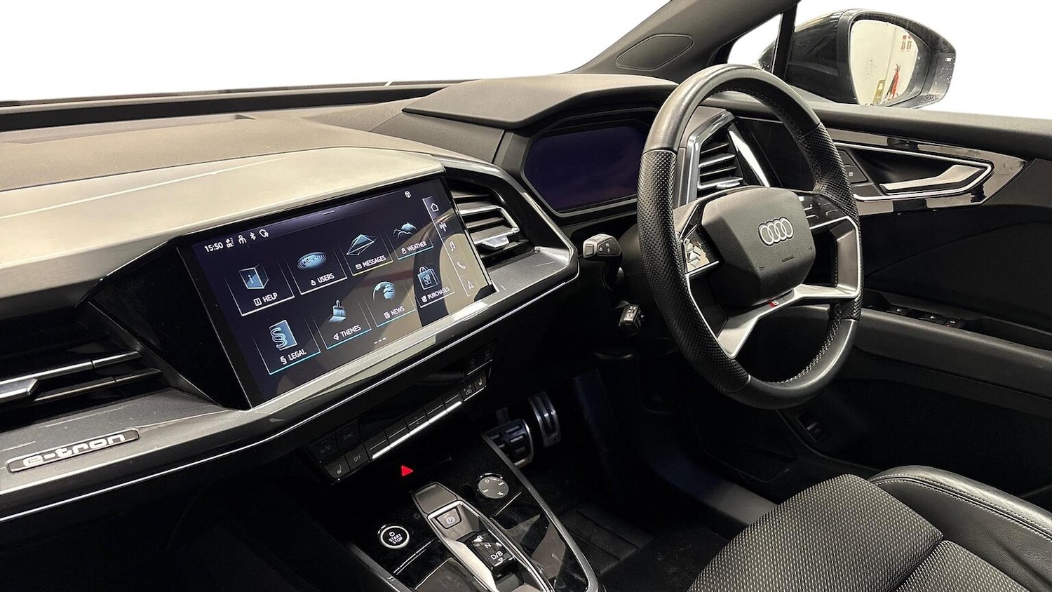 Used Audi Q4 e-tron 2023 for sale - 77059831: Photo 5