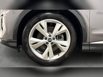 Used Audi Q4 e-tron 2023 for sale - 78558708: Photo