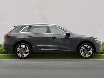 Used Audi Q8 2023 for sale - 79594217: Photo