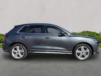 Used Audi Q3 2024 for sale - 79859174: Photo