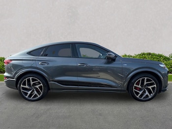 Used Audi Q6 e-tron 2026 for sale - 79379445: Photo