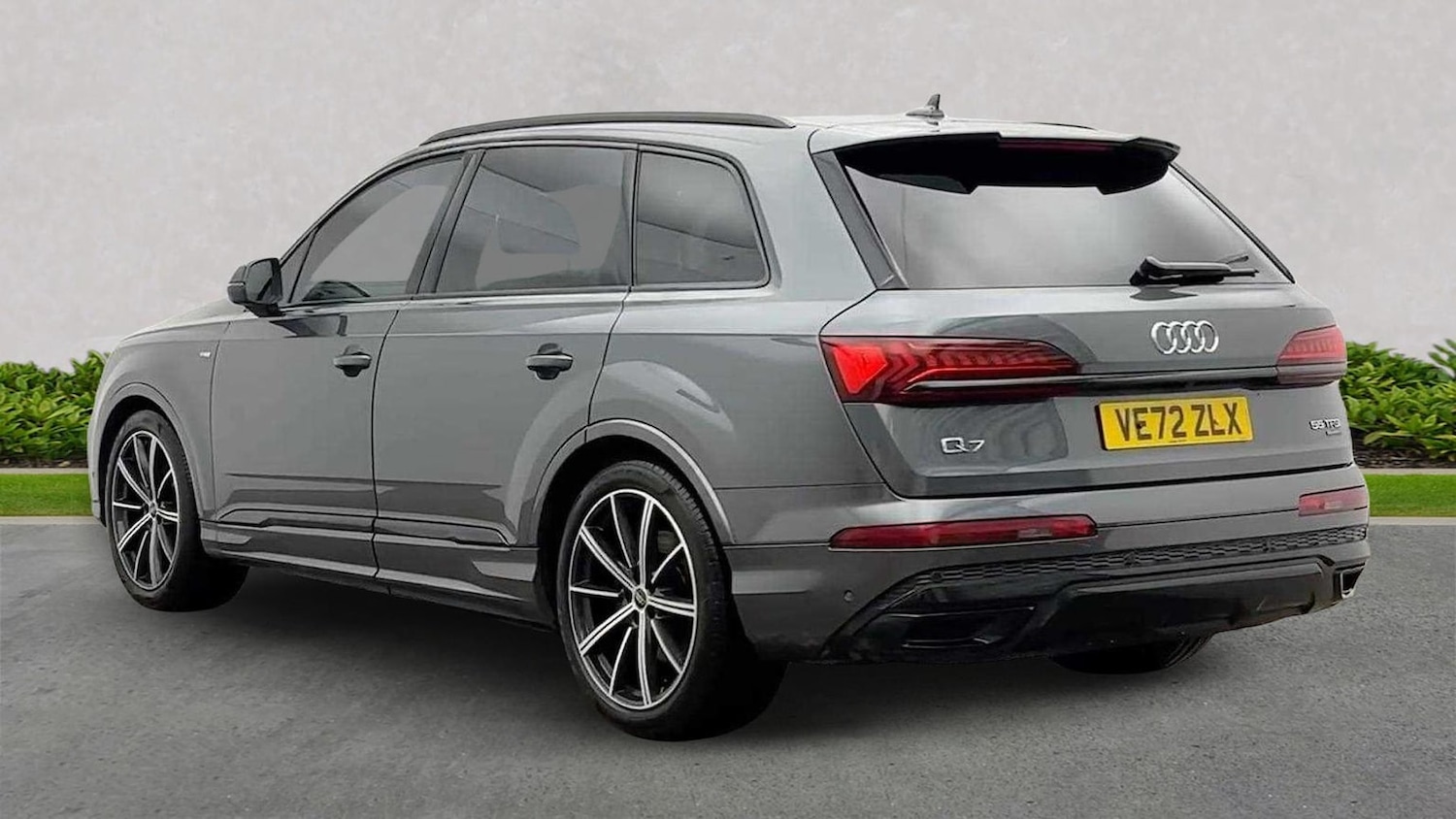 Used Audi Q7 2023 for sale - 78192769: Photo 2