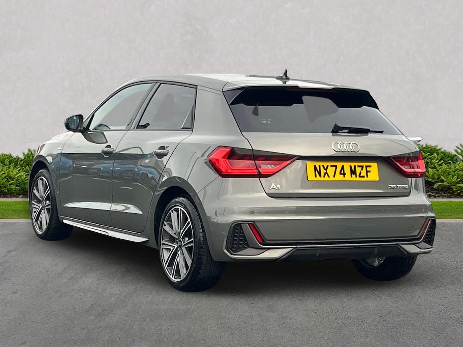 Used Audi A1 2024 for sale - 76555487: Photo 2