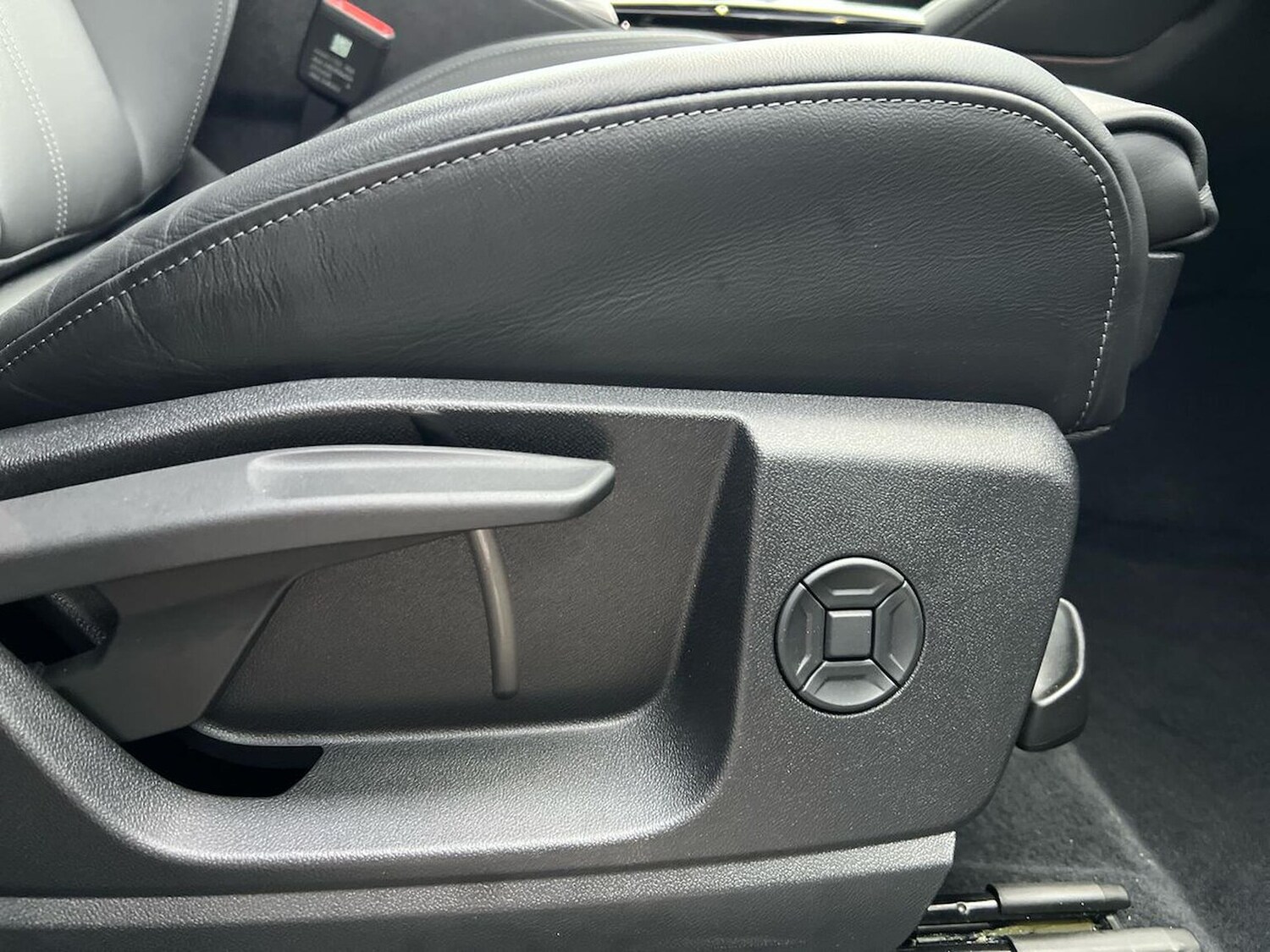 Used Audi Q5 2025 for sale - 76281251: Photo 30