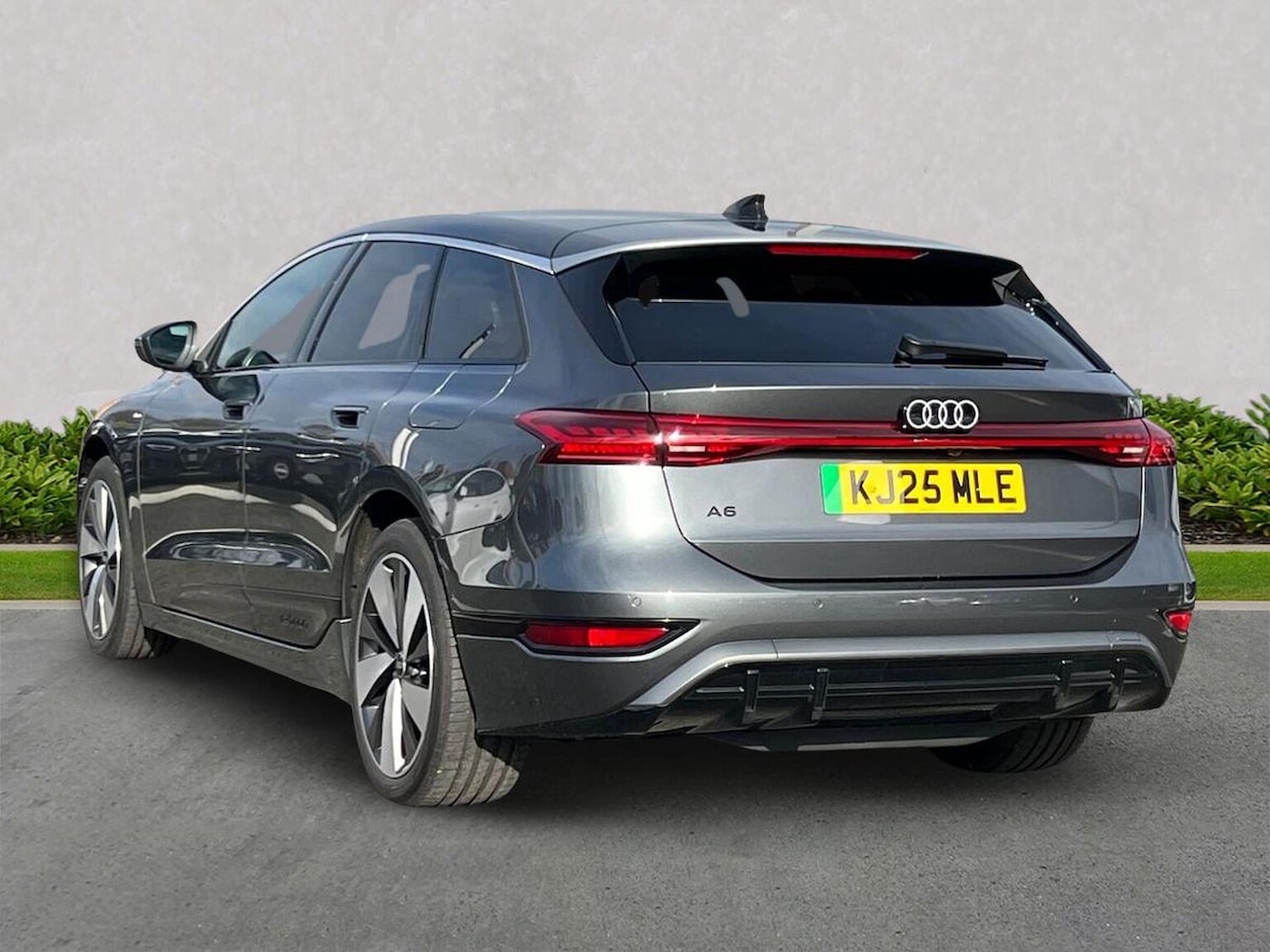 Used Audi A6 2025 for sale - 77845292: Photo 2