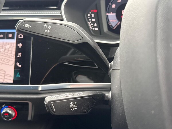 Used Audi Q3 2023 for sale - 76171507: Photo 28